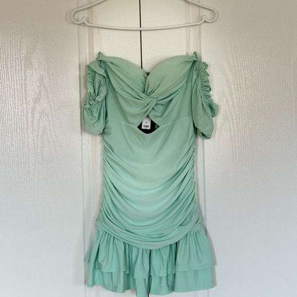 Sage coloured ruffled dress - Picture 1 of 2